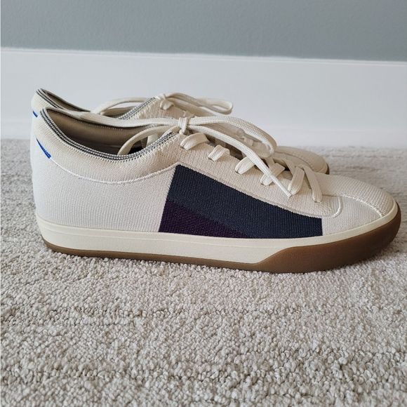 Rothy’s BlackBerry Block Lace Ups size 9 - Picture 6 of 13